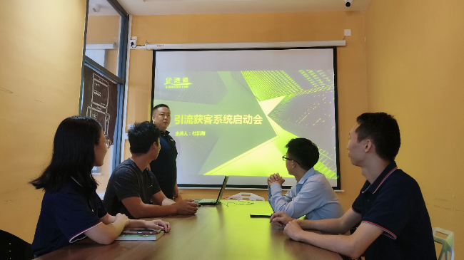 珠海中山短视频拍摄广州代运营公司：95%的企业做短视频，为何粉丝难破千？露脸、真诚、重复——这看似最笨的方法，正在悄悄奖励那5%的清醒者